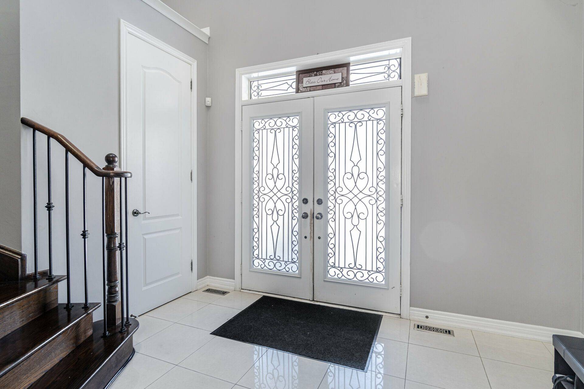 Brampton, ON L6X 0W9,36 Intrigue TRL #Main