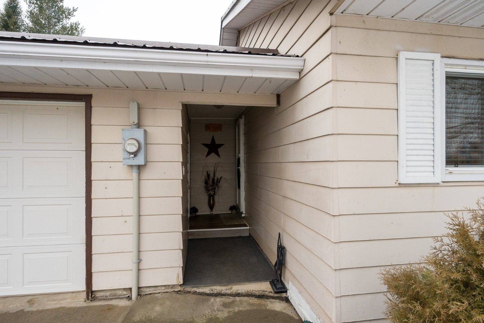 Tweed, ON K0K 3J0,151 Stoco RD