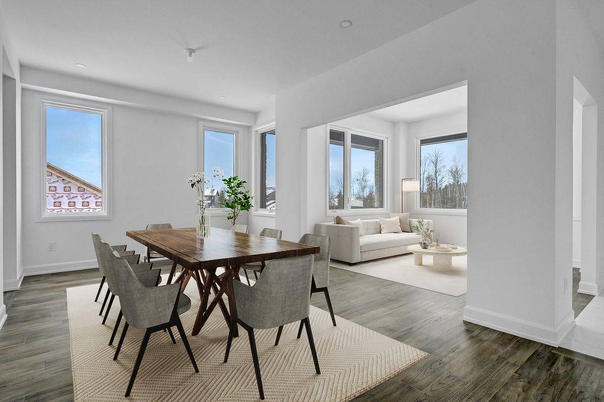 Mississippi Mills, ON K0A 1L0,169 Frank Fisher CRES