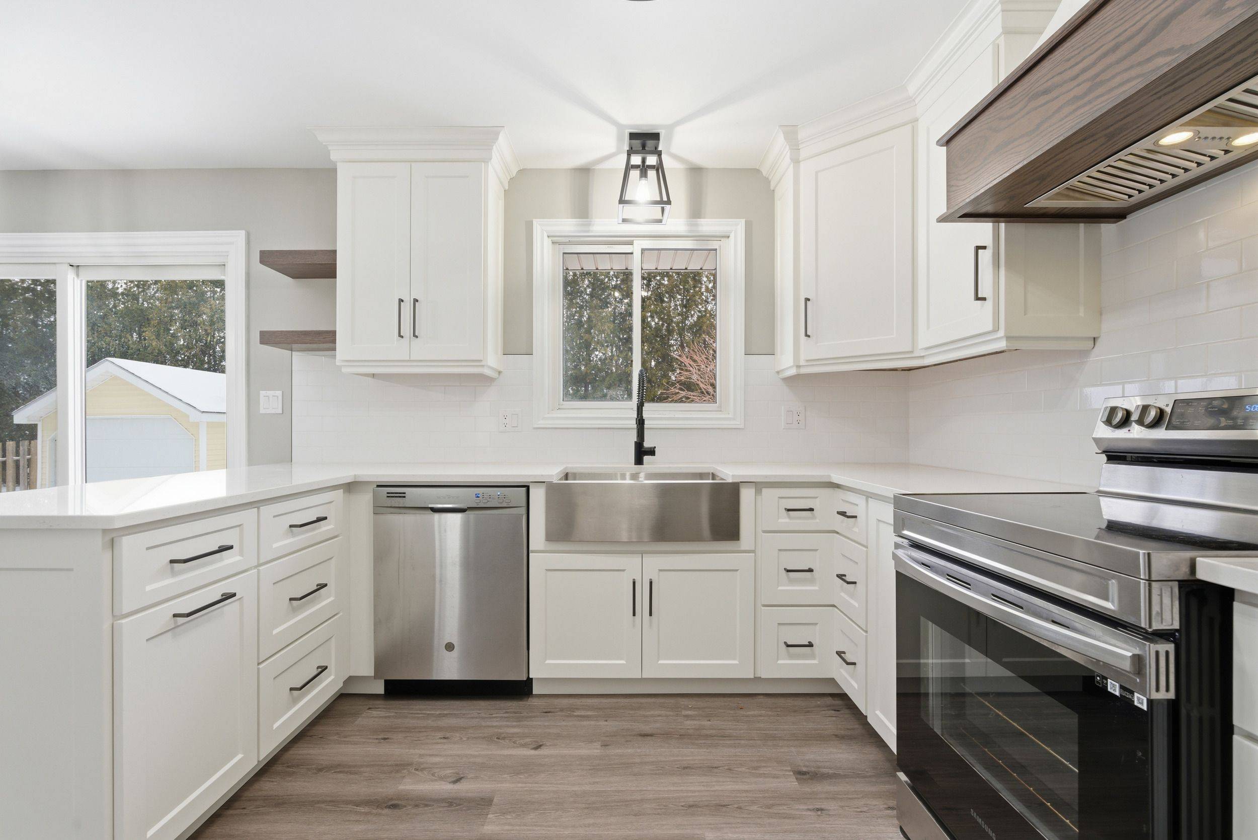 Mapleton, ON N0G 2K0,109 Mcgivern ST