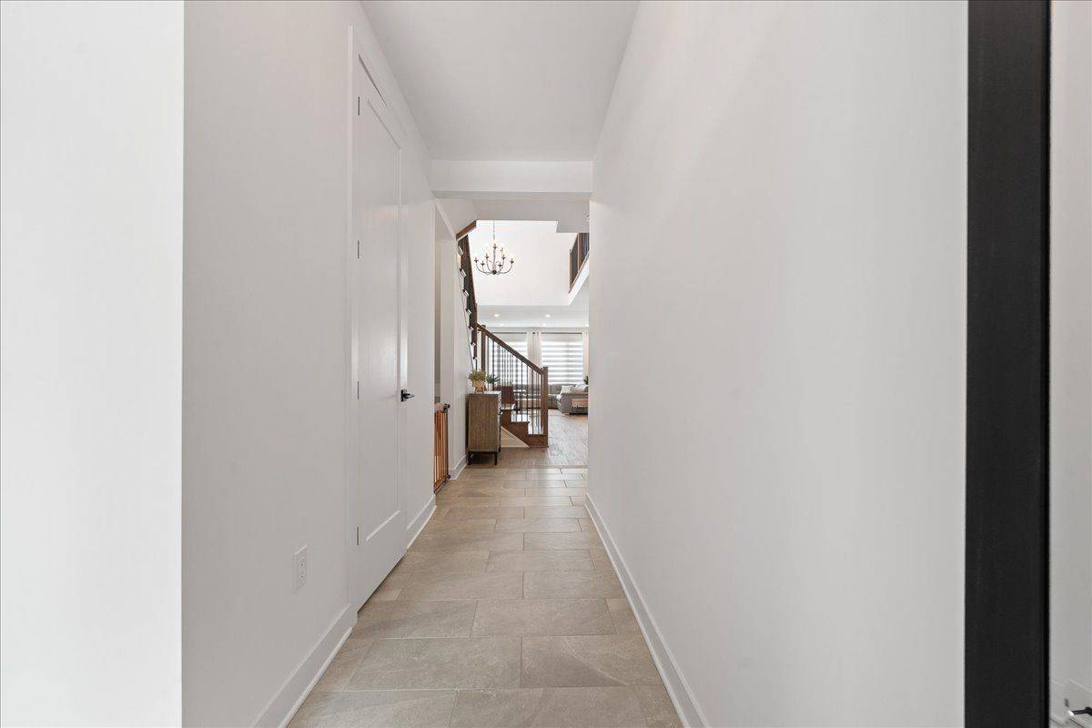 Orleans - Convent Glen And Area, ON K1W 0R8,6461 Renaud RD