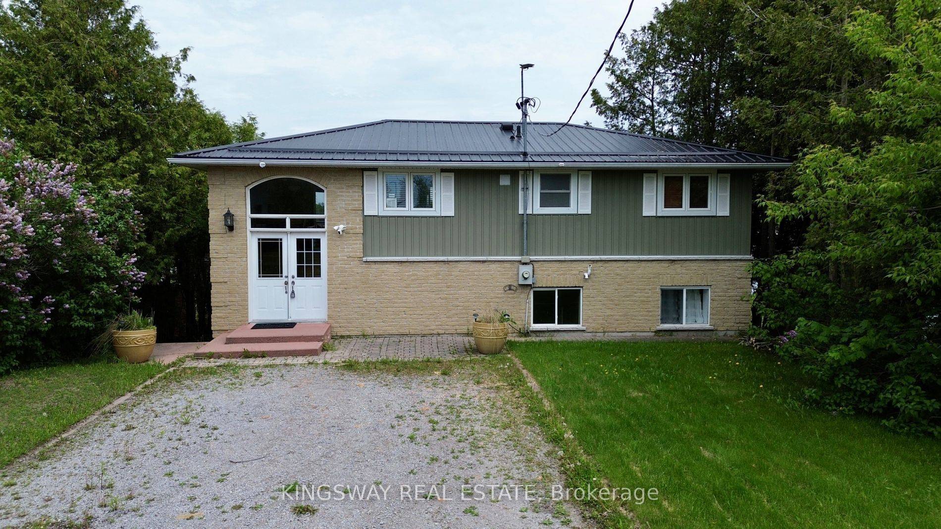 Kawartha Lakes, ON K0M 2B0,18 Mitchellview RD