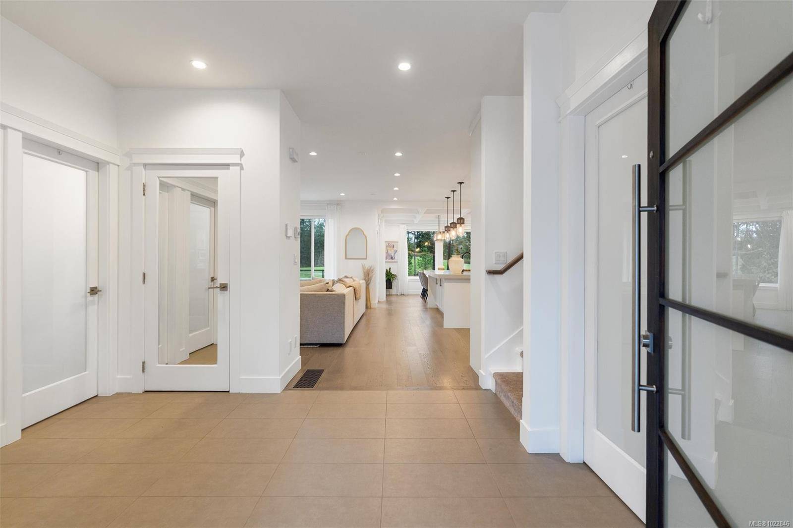 Langford, BC V9B 0R9,2168 Champions Way