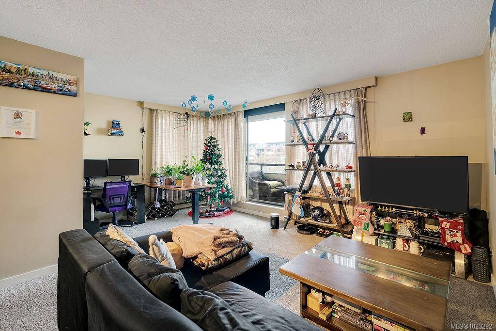 Victoria, BC V8V 3N7,1034 Johnson St #603