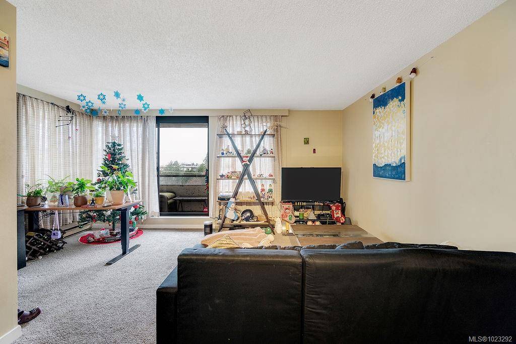 Victoria, BC V8V 3N7,1034 Johnson St #603