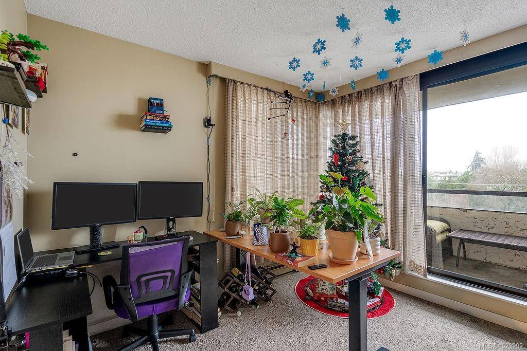 Victoria, BC V8V 3N7,1034 Johnson St #603