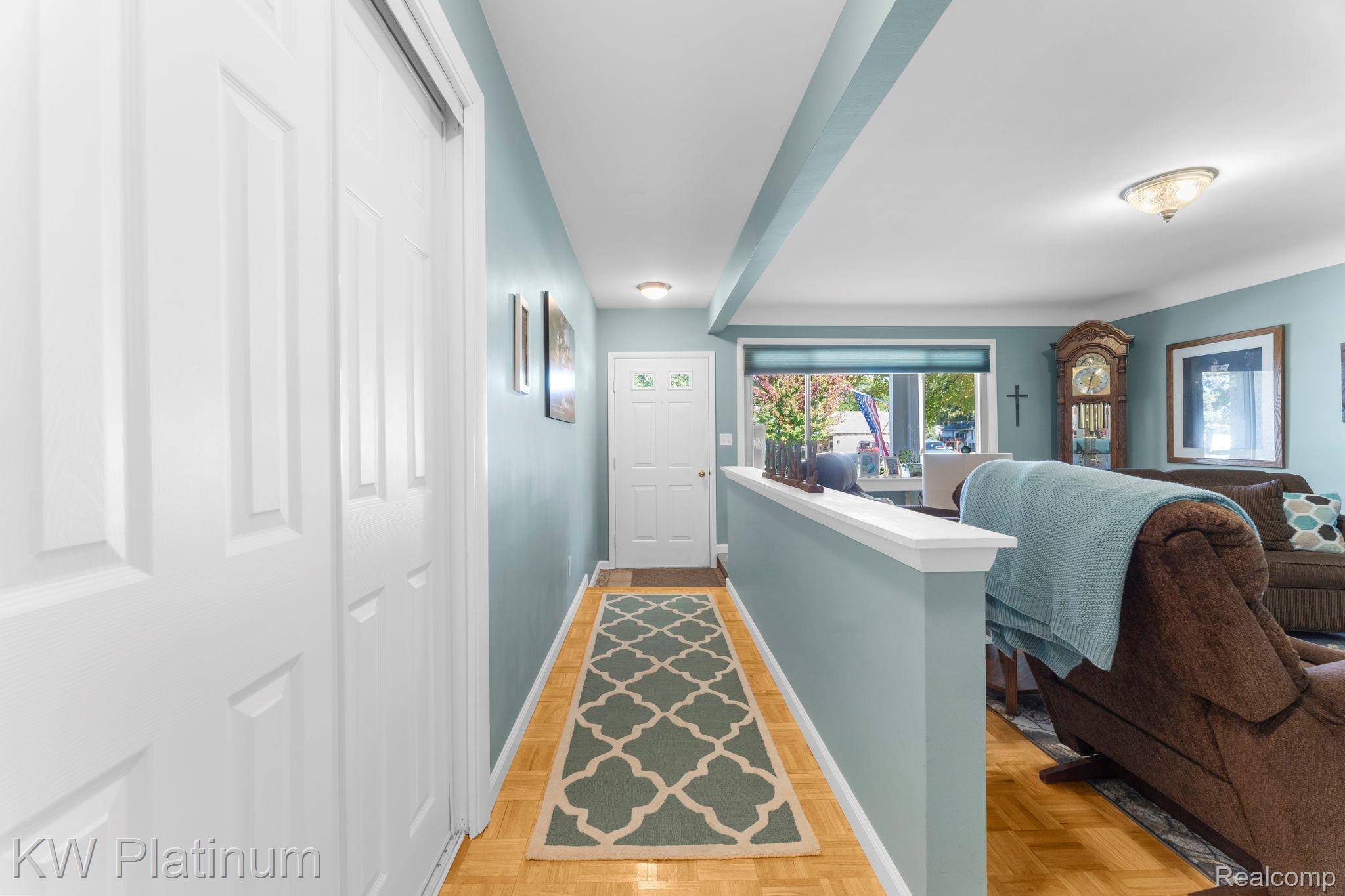 Port Huron, MI 48060,2838 Elmwood ST