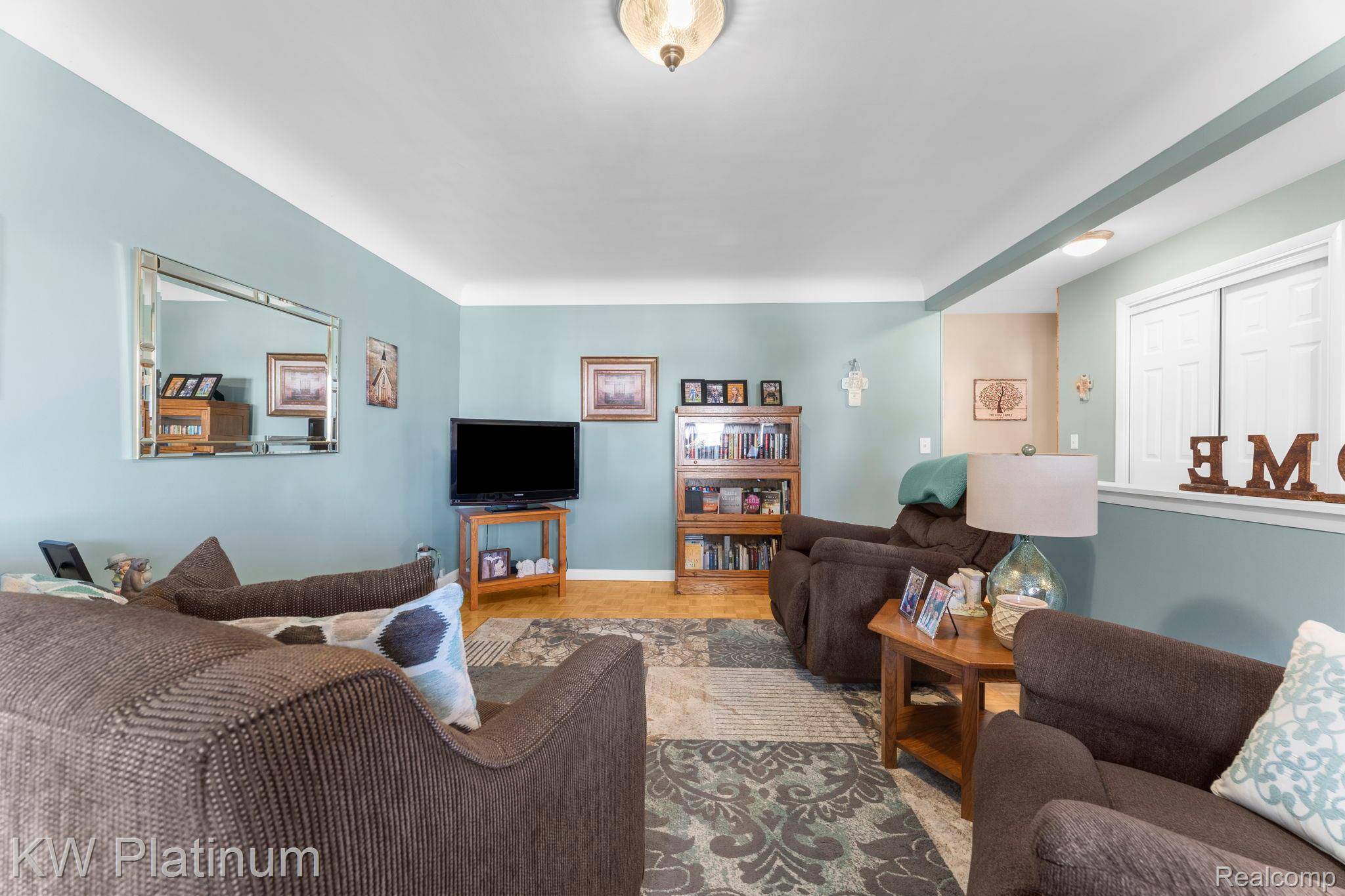 Port Huron, MI 48060,2838 Elmwood ST