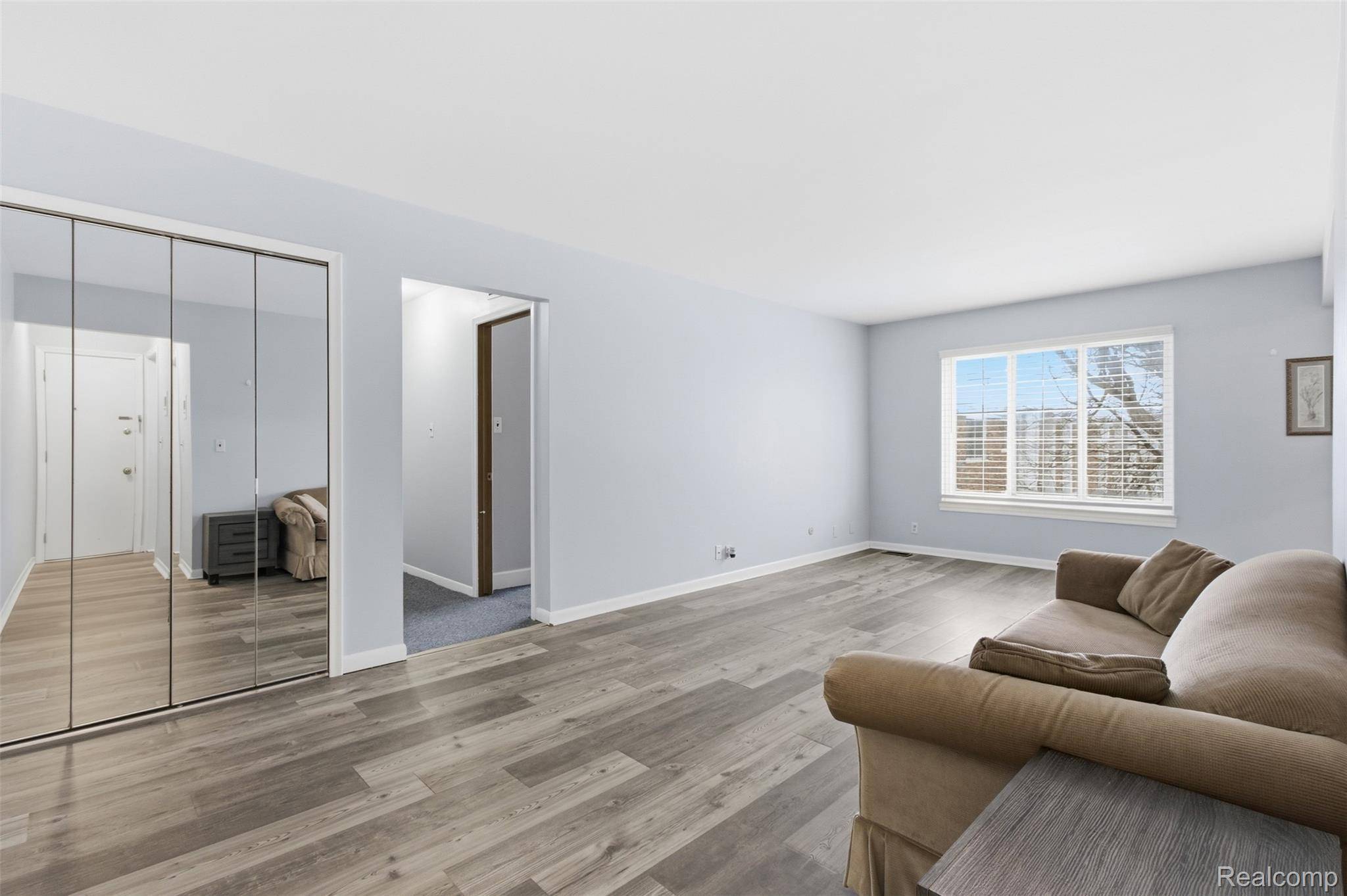 Sterling Heights, MI 48313,39435 Van Dyke AVE #308