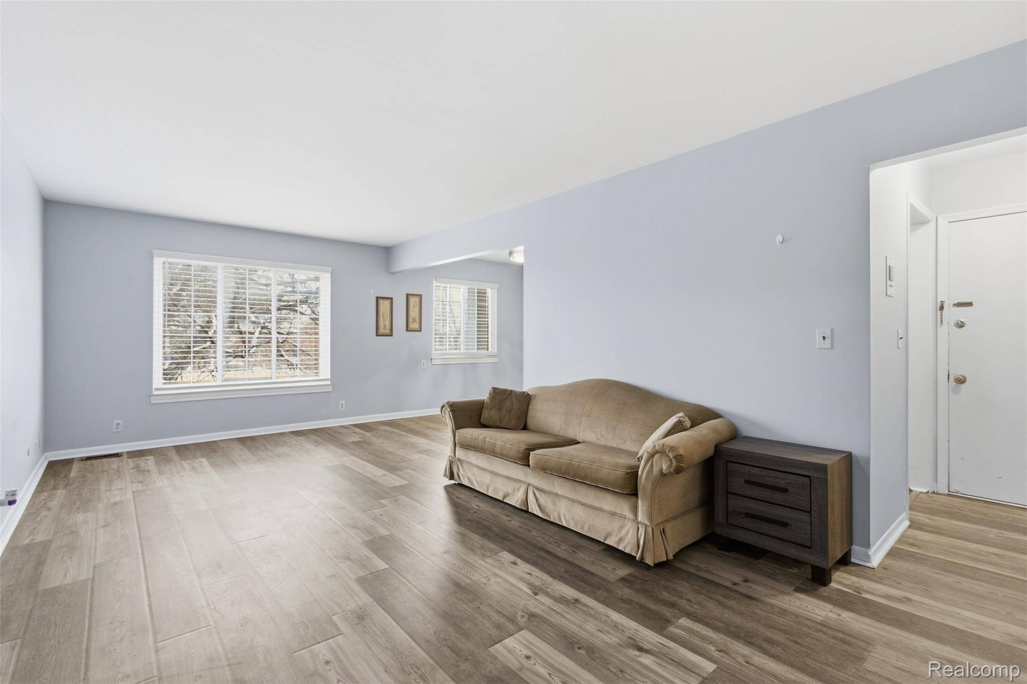 Sterling Heights, MI 48313,39435 Van Dyke AVE #308