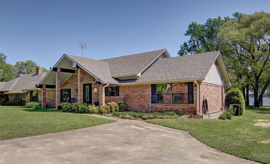 Yantis, TX 75497,227 Private Road 5885