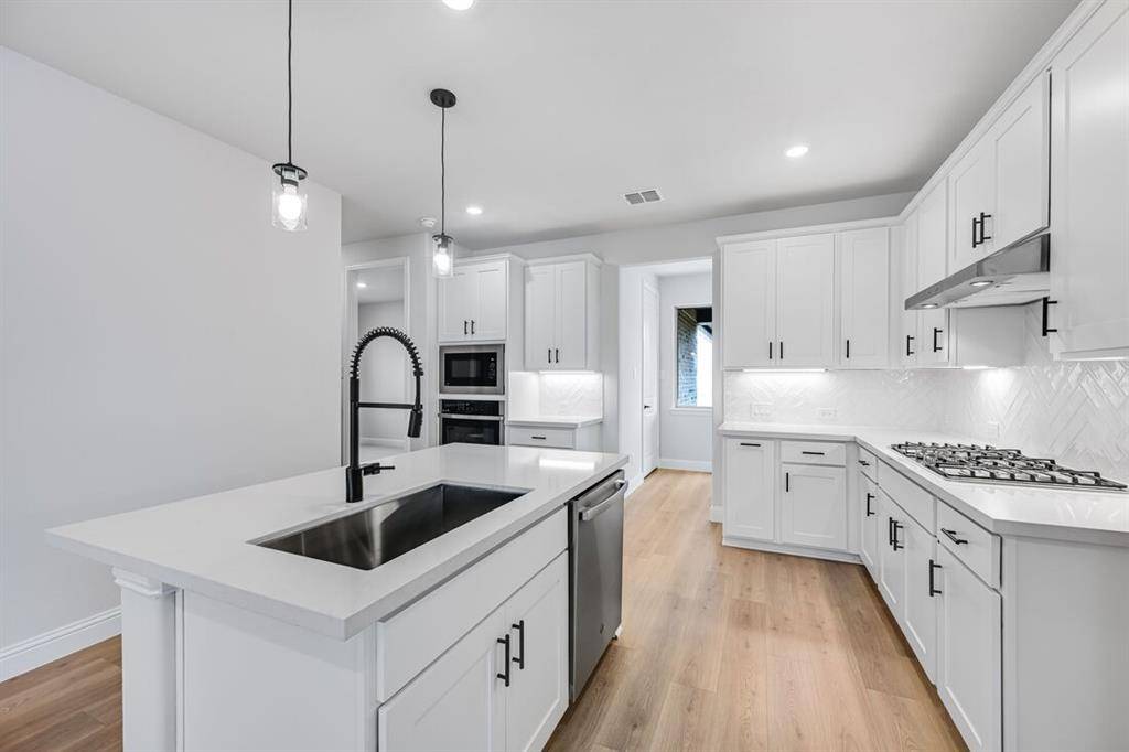 Celina, TX 75009,1117 Wheatgrass Mews