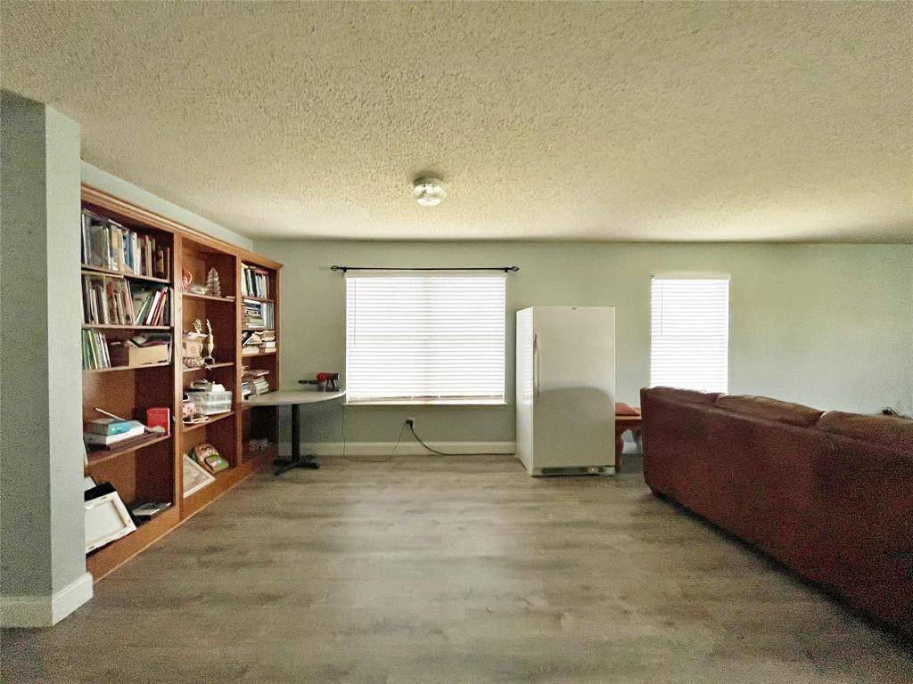 Saginaw, TX 76131,924 Rock Dove Circle