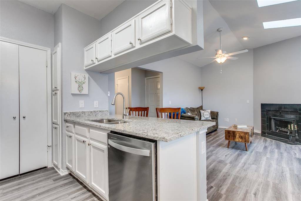 Dallas, TX 75231,7340 Skillman Street #1004