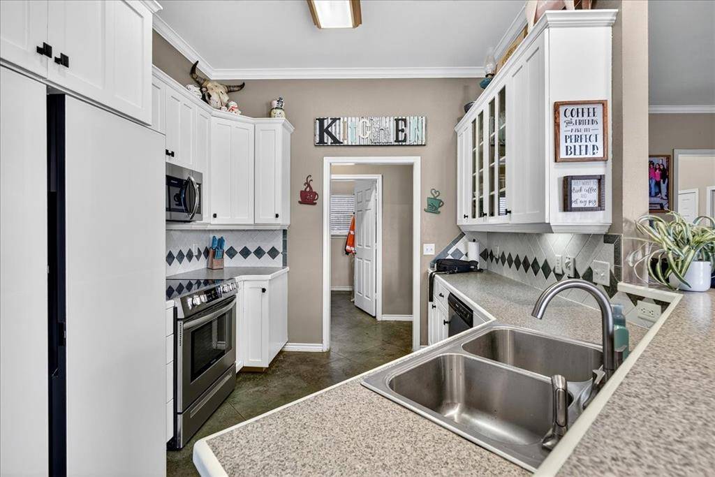 Mabank, TX 75147,524 Autry Way