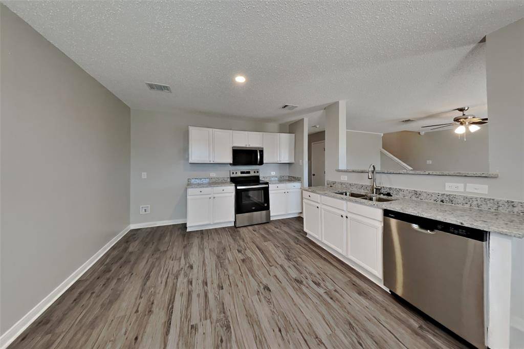 Fort Worth, TX 76179,4873 Parkview Hills Lane