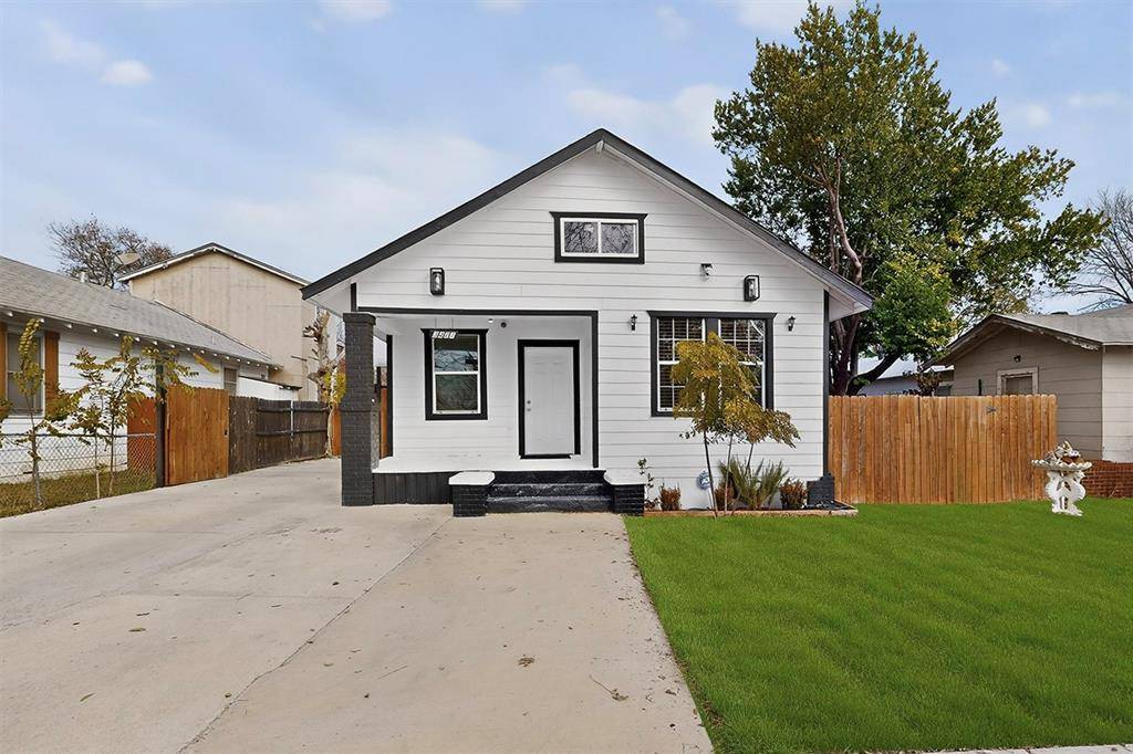 Fort Worth, TX 76105,3423 Avenue N