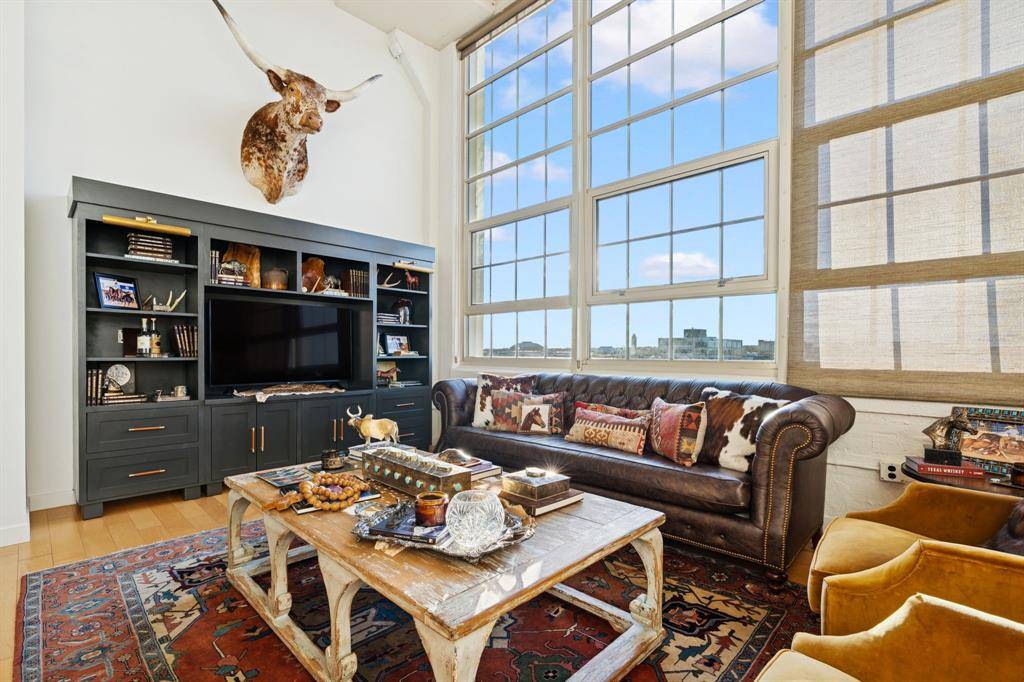 Fort Worth, TX 76107,2600 W 7th Street #1727