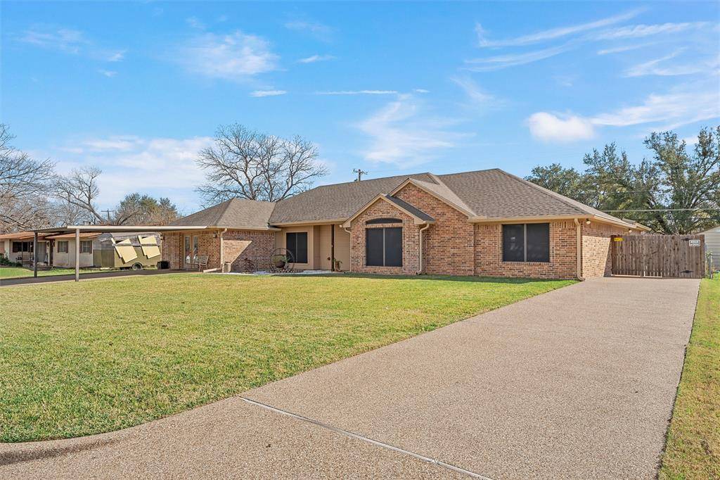 Robinson, TX 76706,900 W Elizabeth Drive