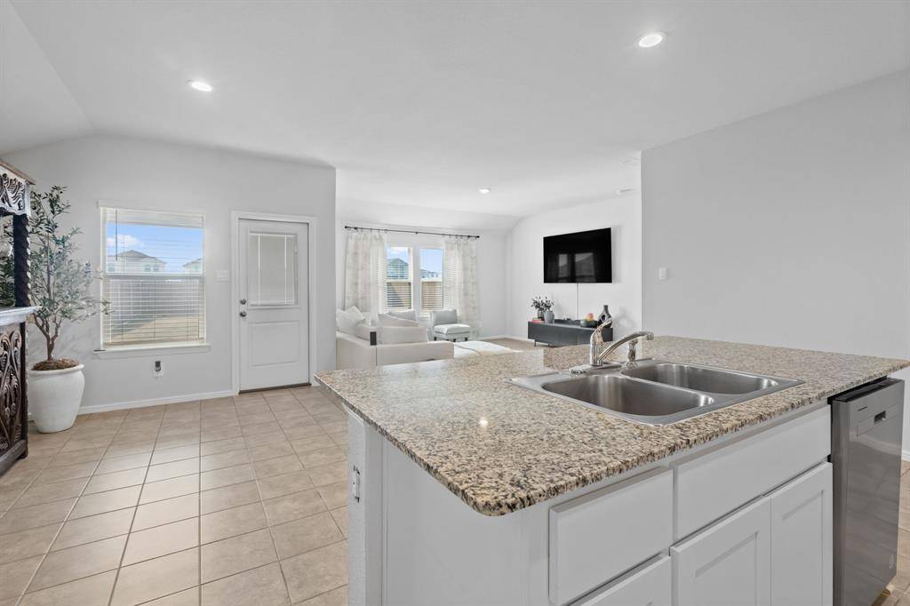 Fort Worth, TX 76131,709 Mount Vista Lane