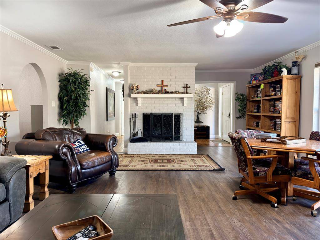 Kemp, TX 75143,29029 COUNTY ROAD 2100