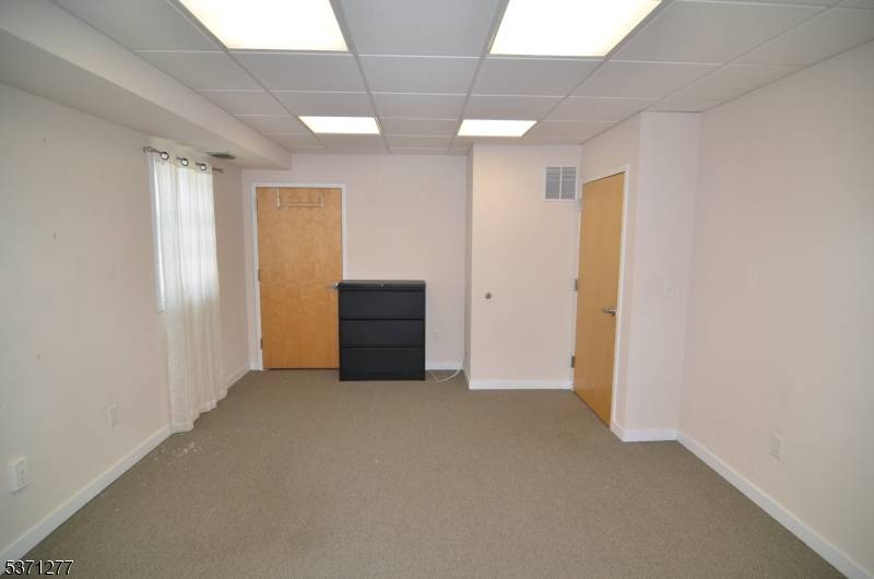 Flemington Boro, NJ 08822,26 Main St