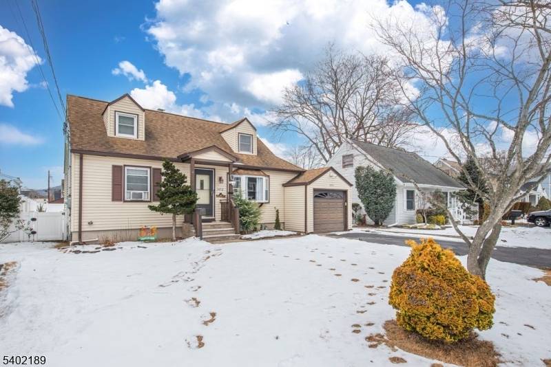 Pompton Lakes Boro, NJ 07442,1452 Lincoln Ave