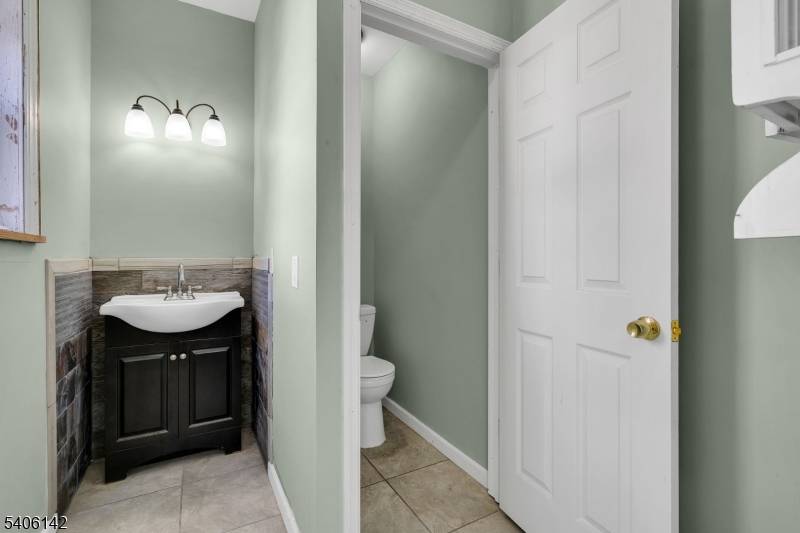 City Of Orange Twp., NJ 07050,647 Scotland Rd