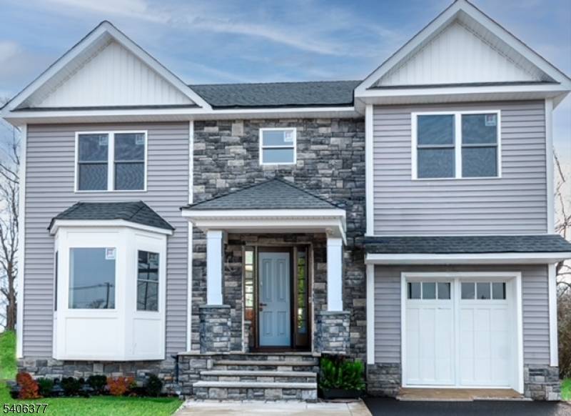 Roseland Boro, NJ 07068,144-3 PASSAIC AVE