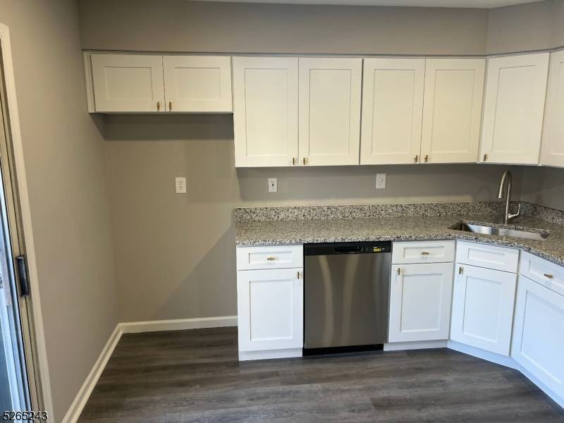 Franklin Twp., NJ 08873,23 Nottingham Way