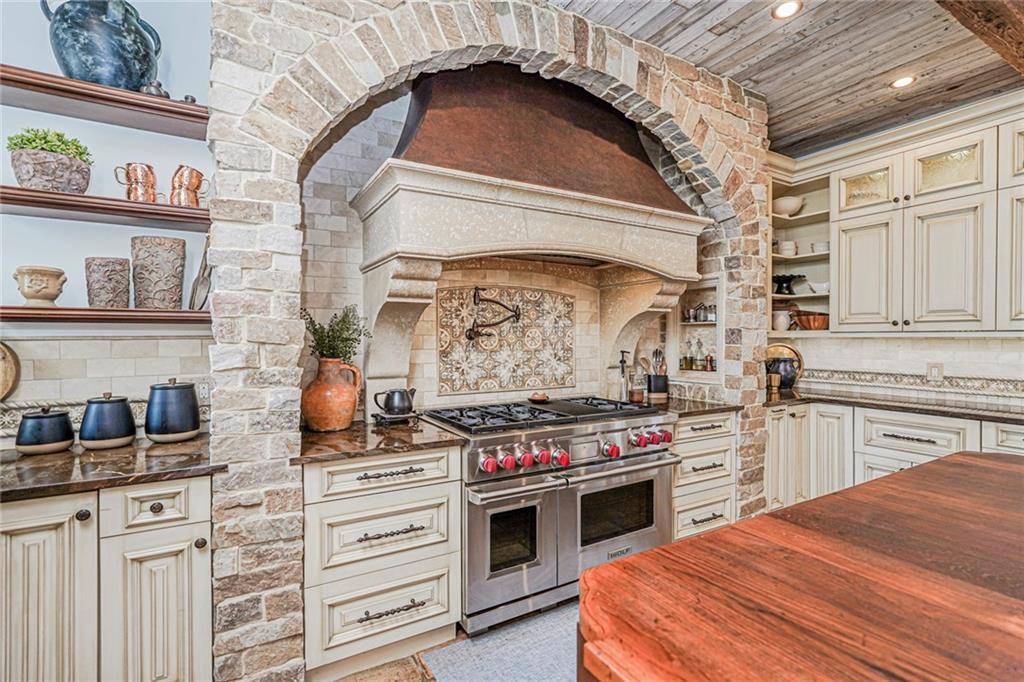 Brooklyn, NY 11209,7921 Narrows AVE