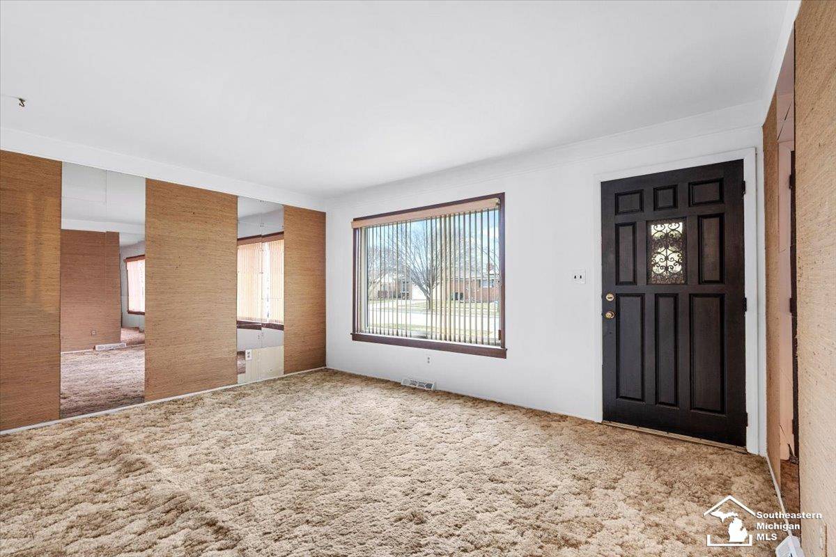 Allen Park, MI 48101,14595 Leblanc AVE