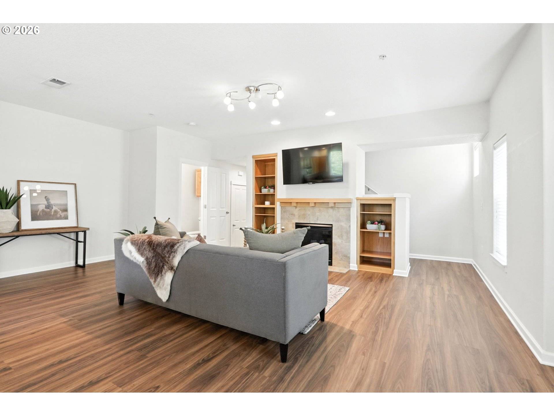 Hillsboro, OR 97006,10805 NE RED WING WAY