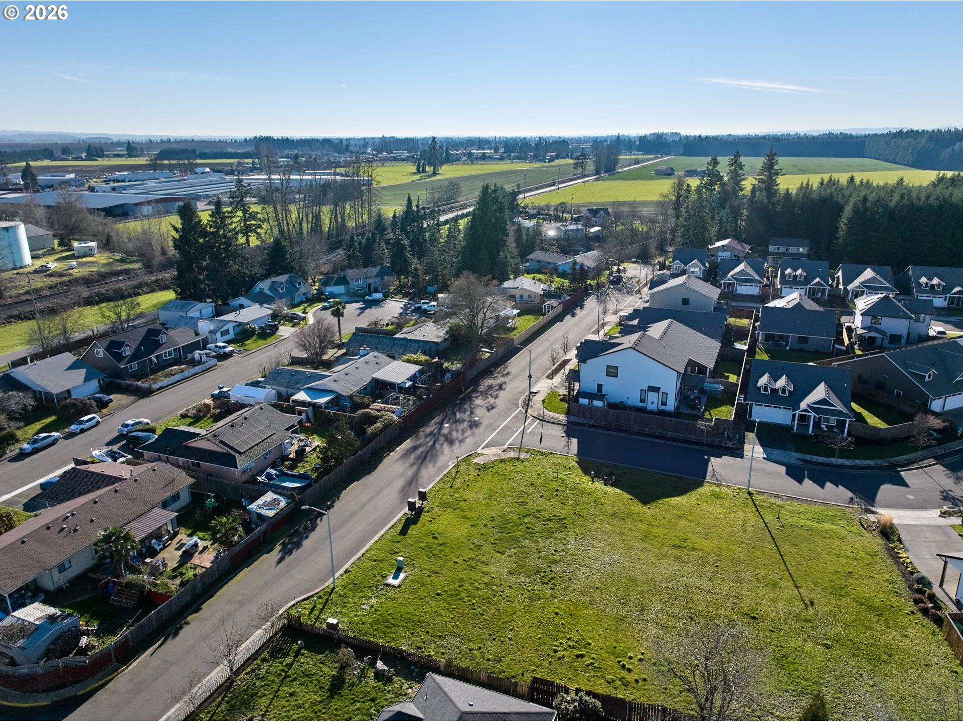 Hubbard, OR 97032,2621 N LYDIA LOOP