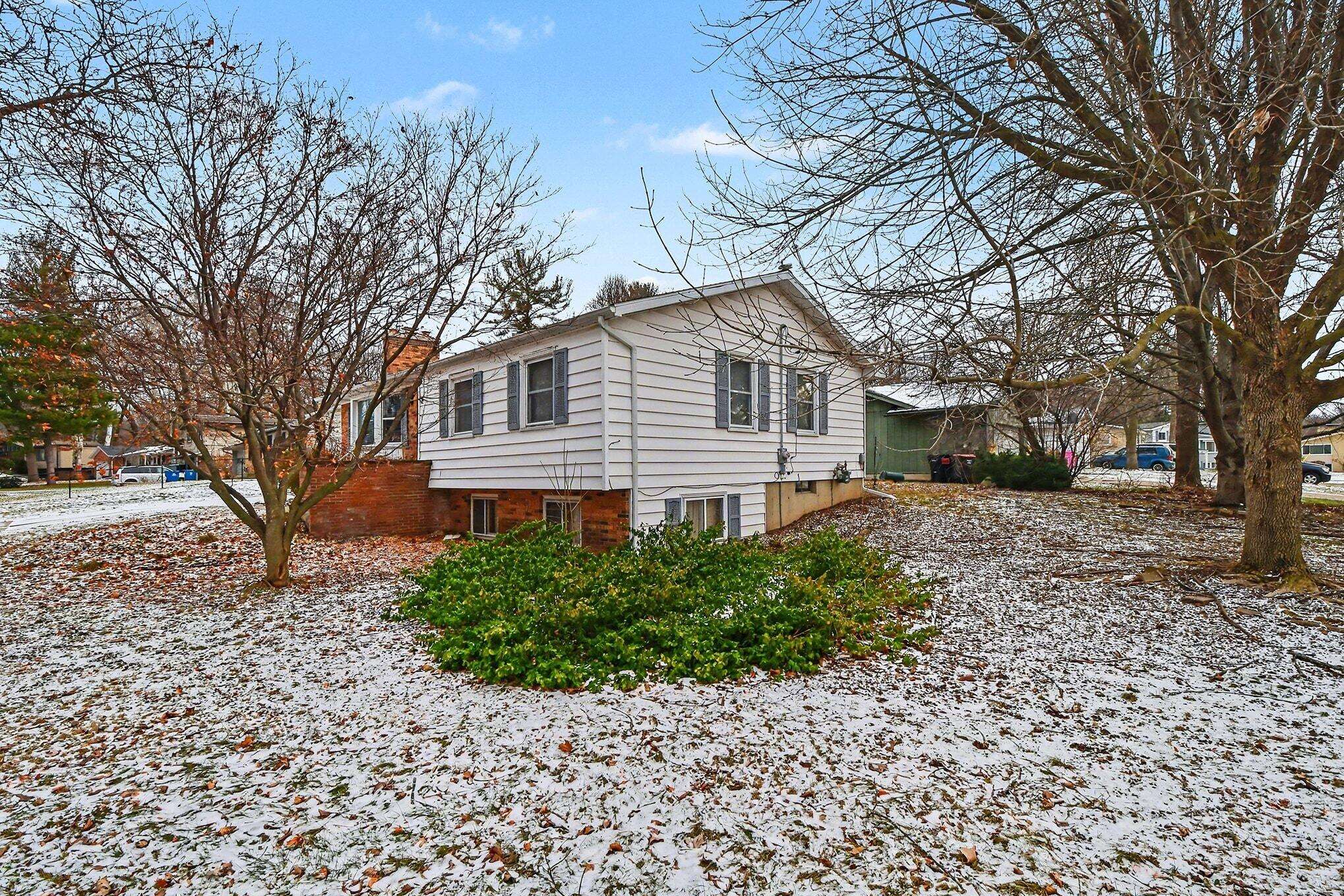 Grand Rapids, MI 49508,5560 Greenboro DR SE