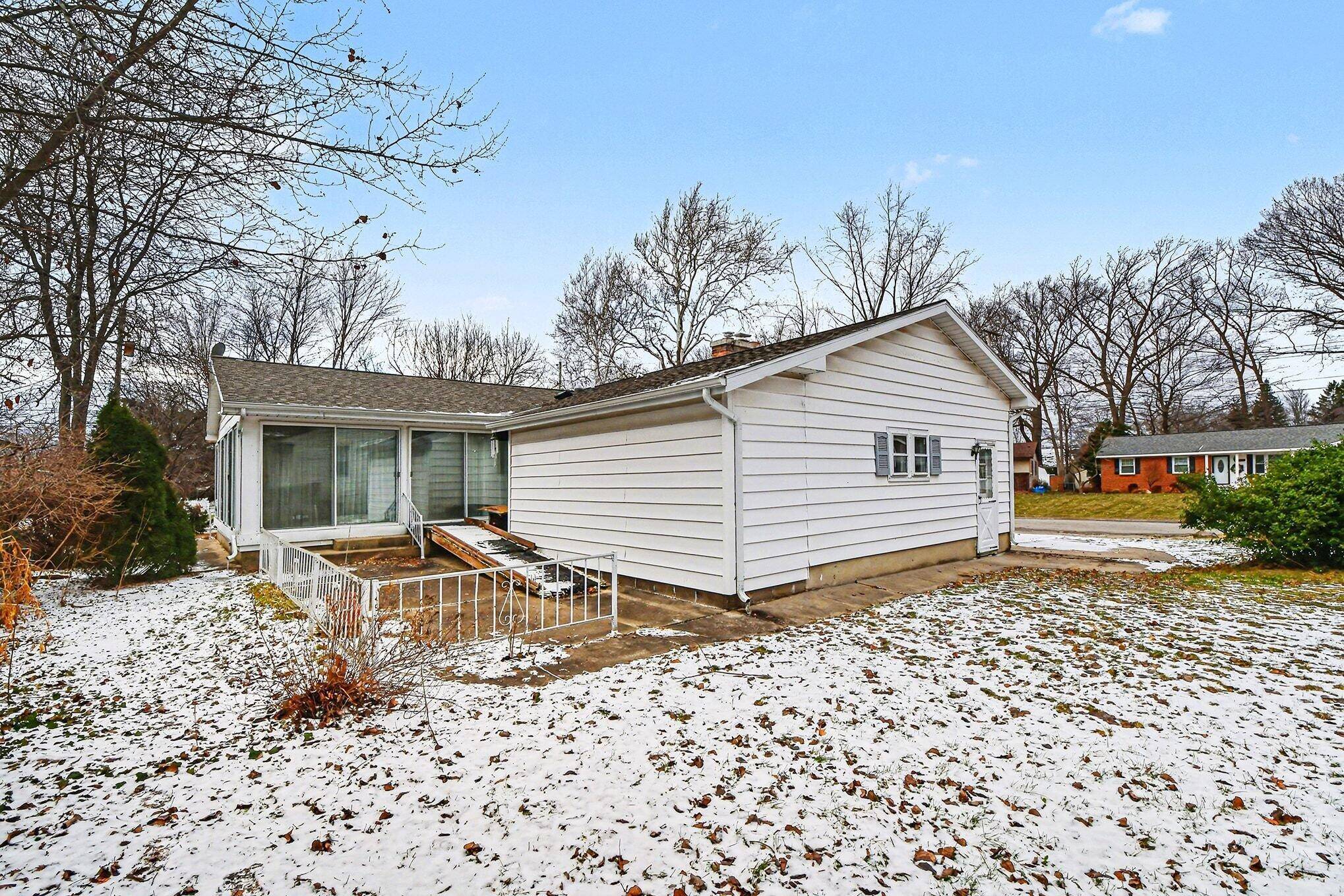 Grand Rapids, MI 49508,5560 Greenboro DR SE