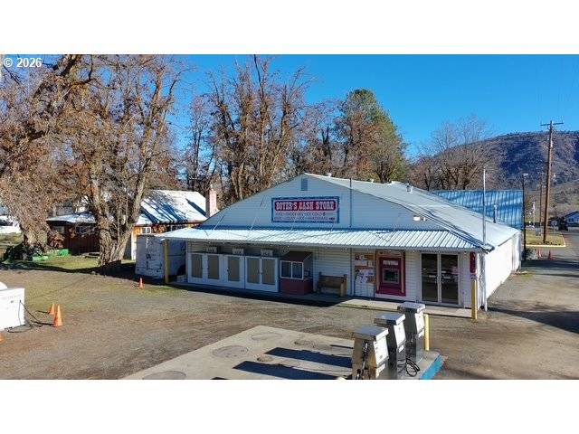 Monument, OR 97864,335 JOHN DAY ST