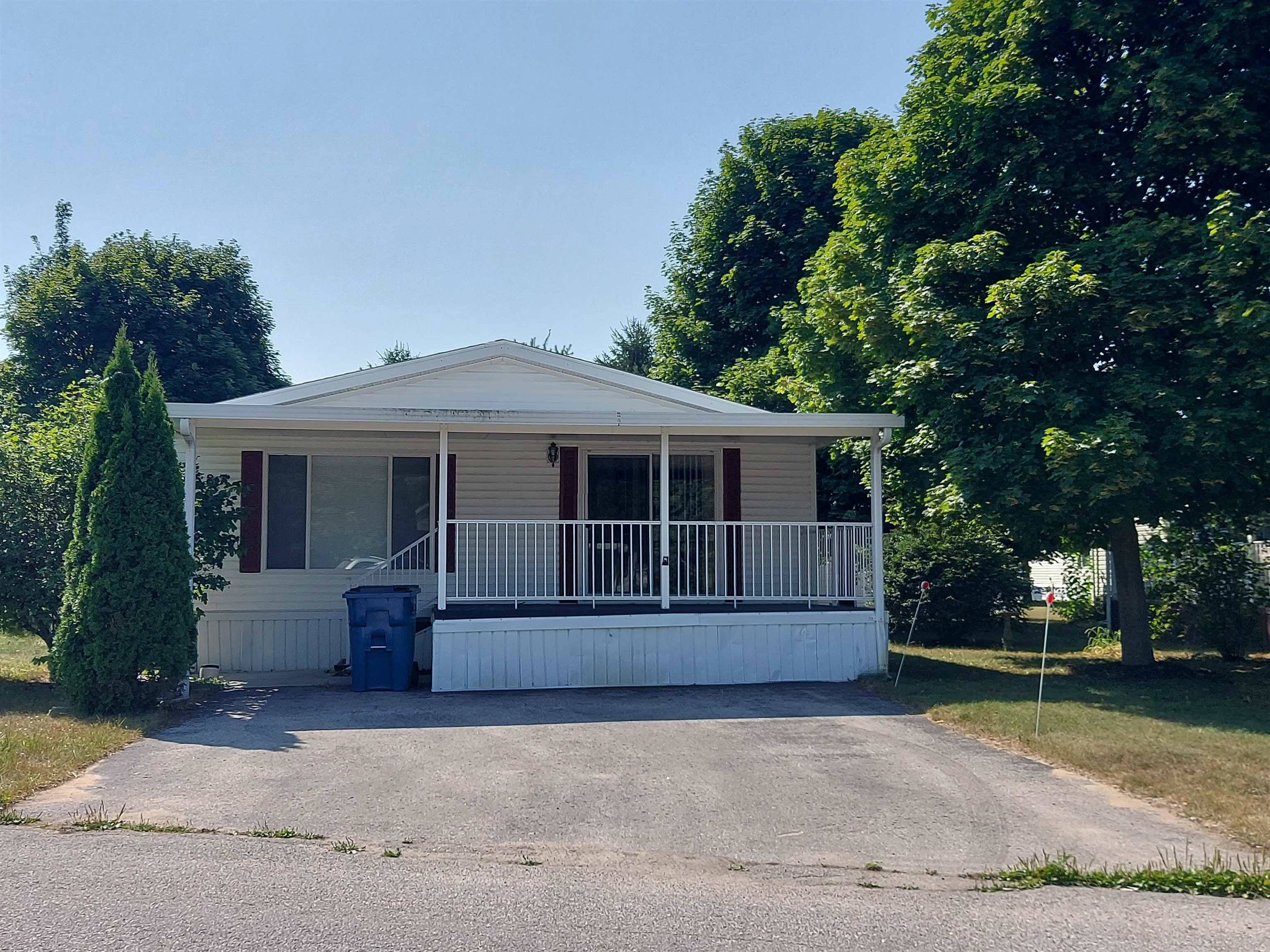 Traverse City, MI 49686,1587 David PL