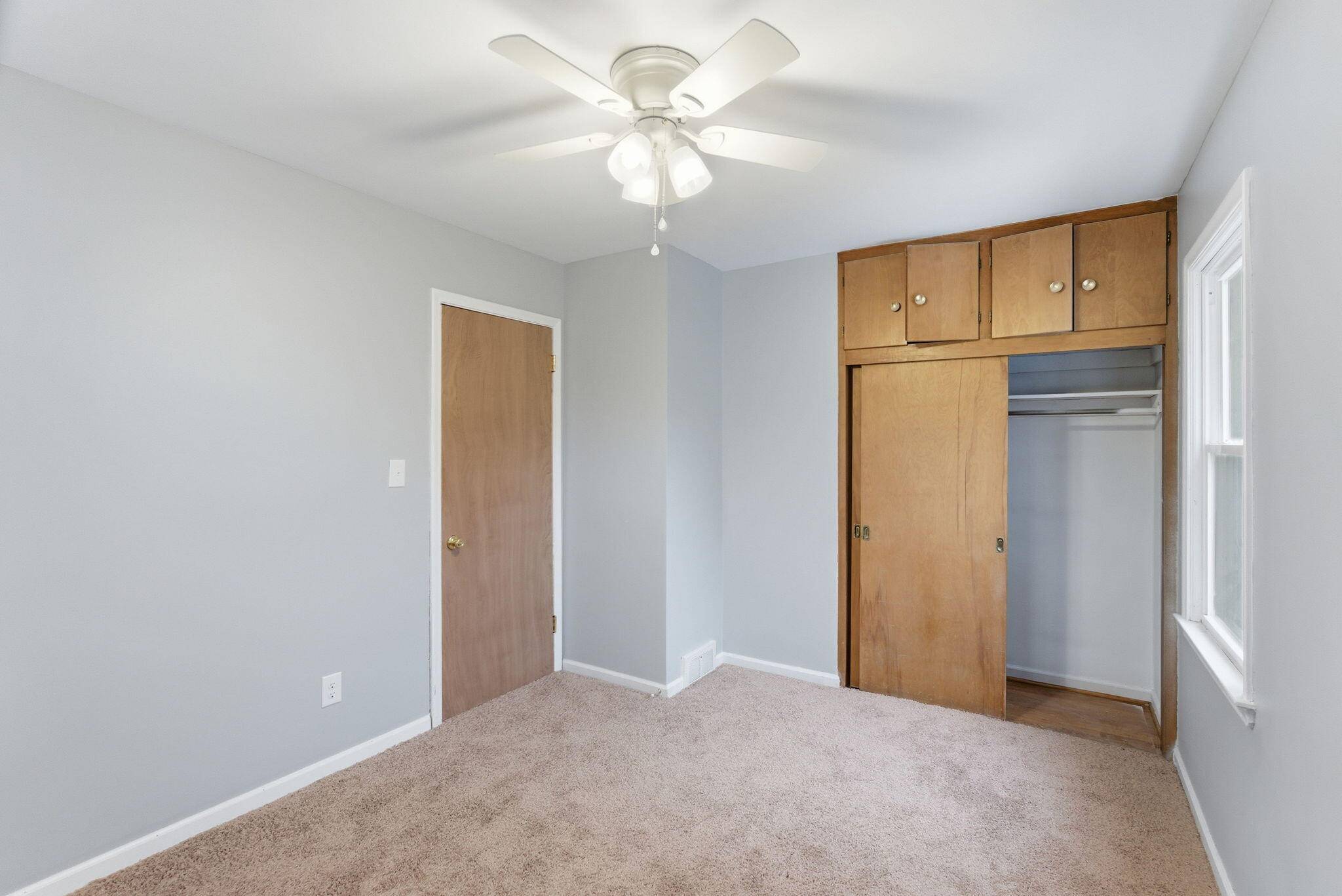 Oak Park, MI 48237,22130 Marlow ST