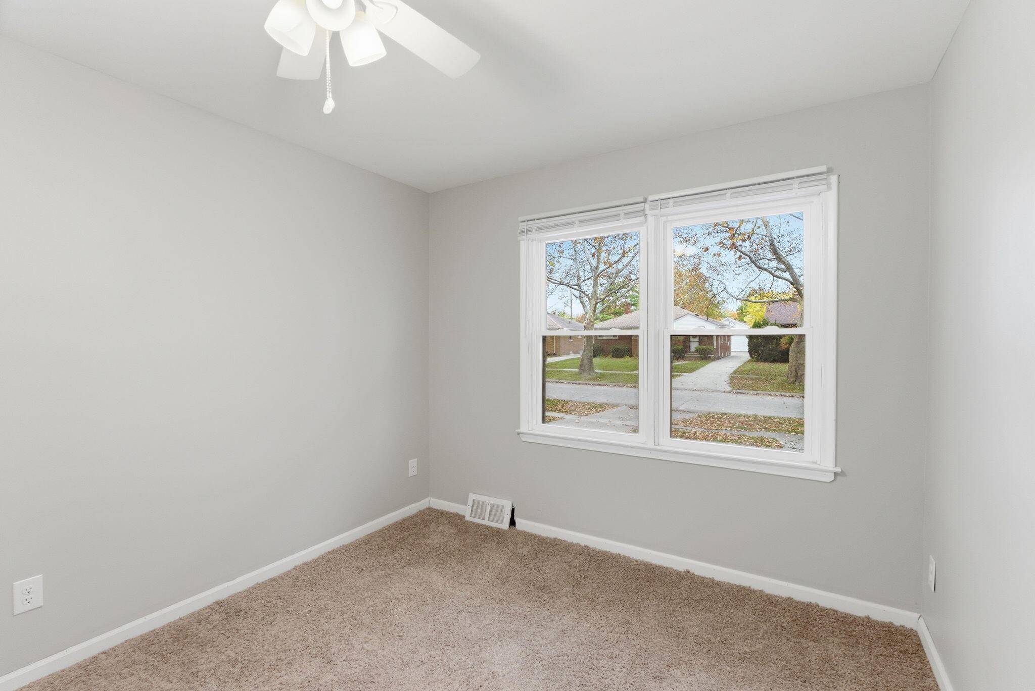 Oak Park, MI 48237,22130 Marlow ST