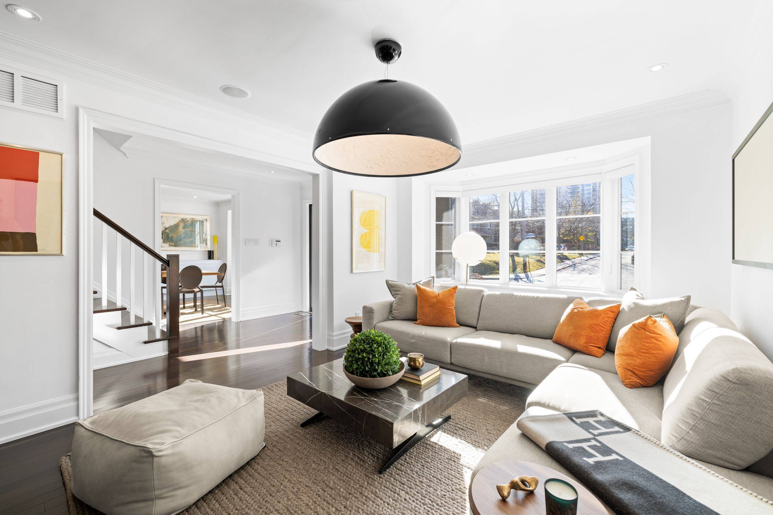 Toronto C03, ON M5P 2Y6,215 Lonsmount DR