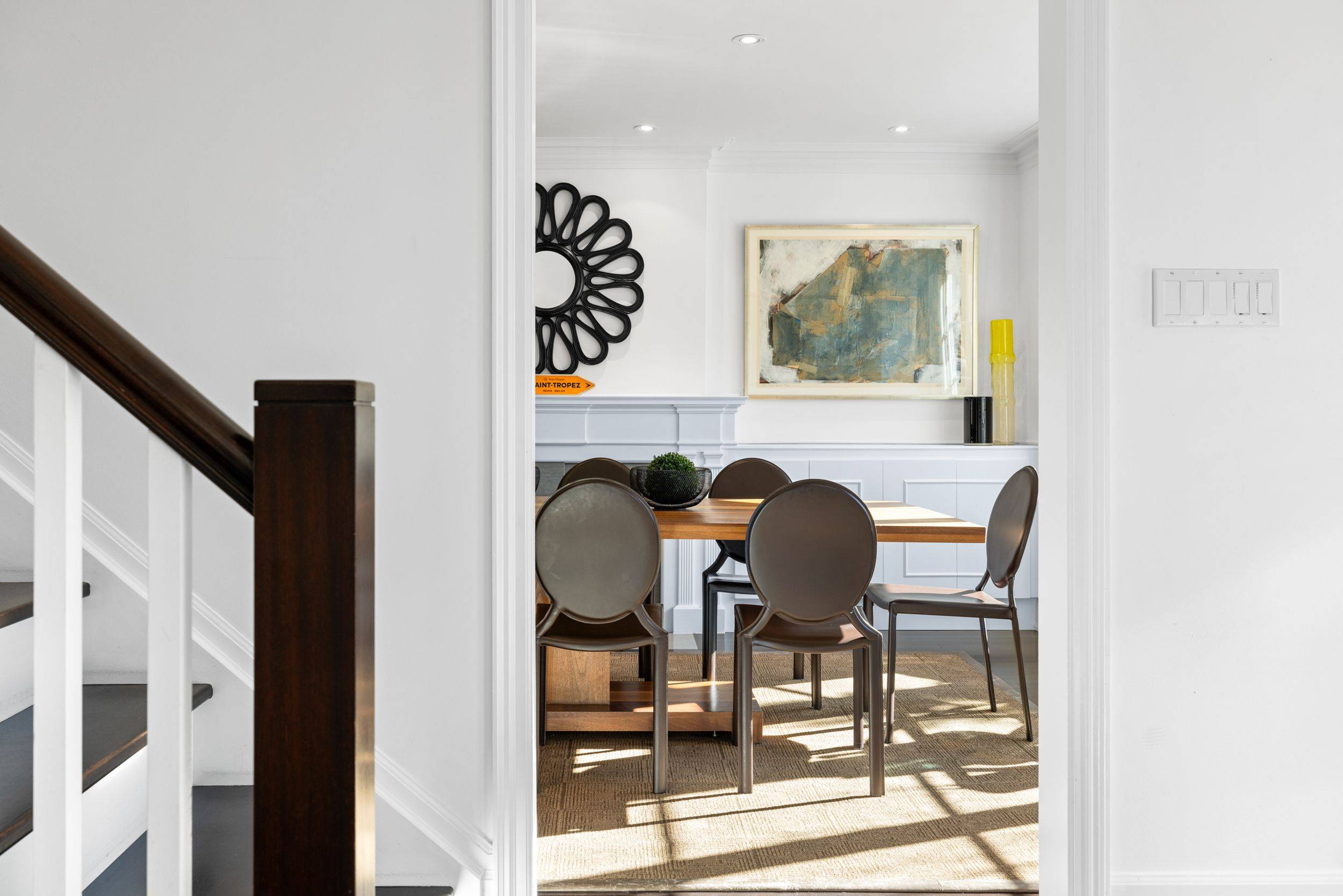 Toronto C03, ON M5P 2Y6,215 Lonsmount DR