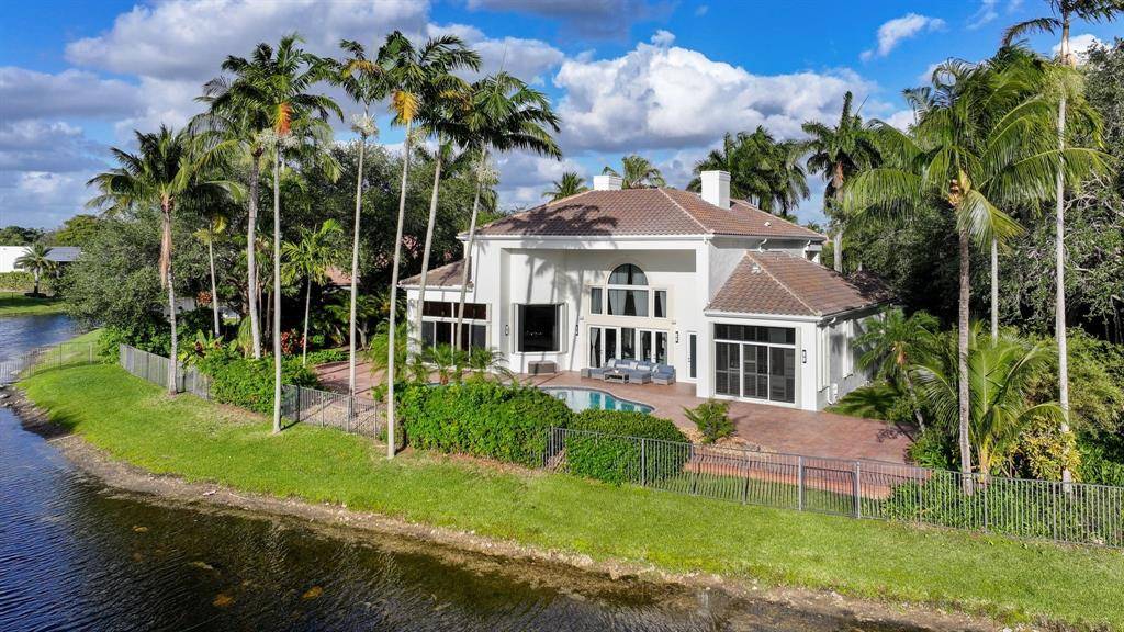 Davie, FL 33330,2753 W Stonebrook Cir