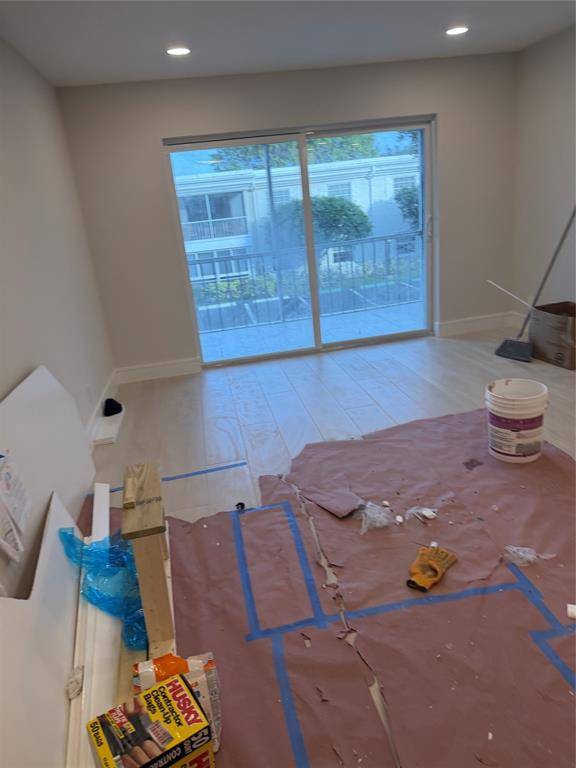 Fort Lauderdale, FL 33301,6347 Bay Club #3