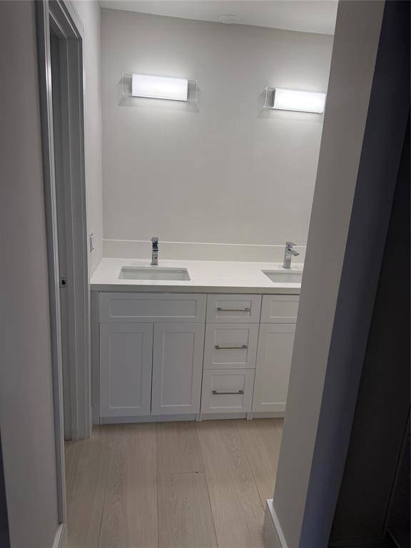 Fort Lauderdale, FL 33301,6347 Bay Club #3