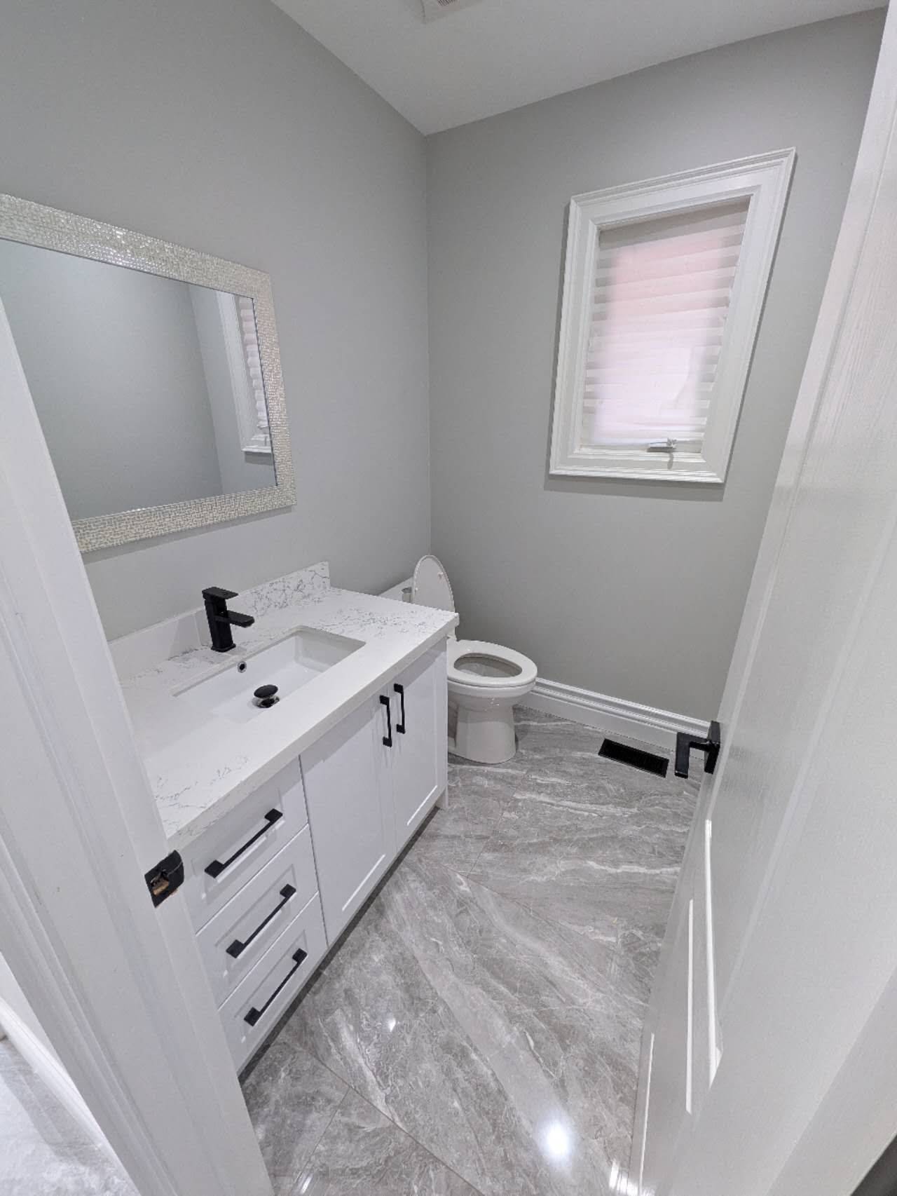 Markham, ON L3S 4R9,390 Elson ST