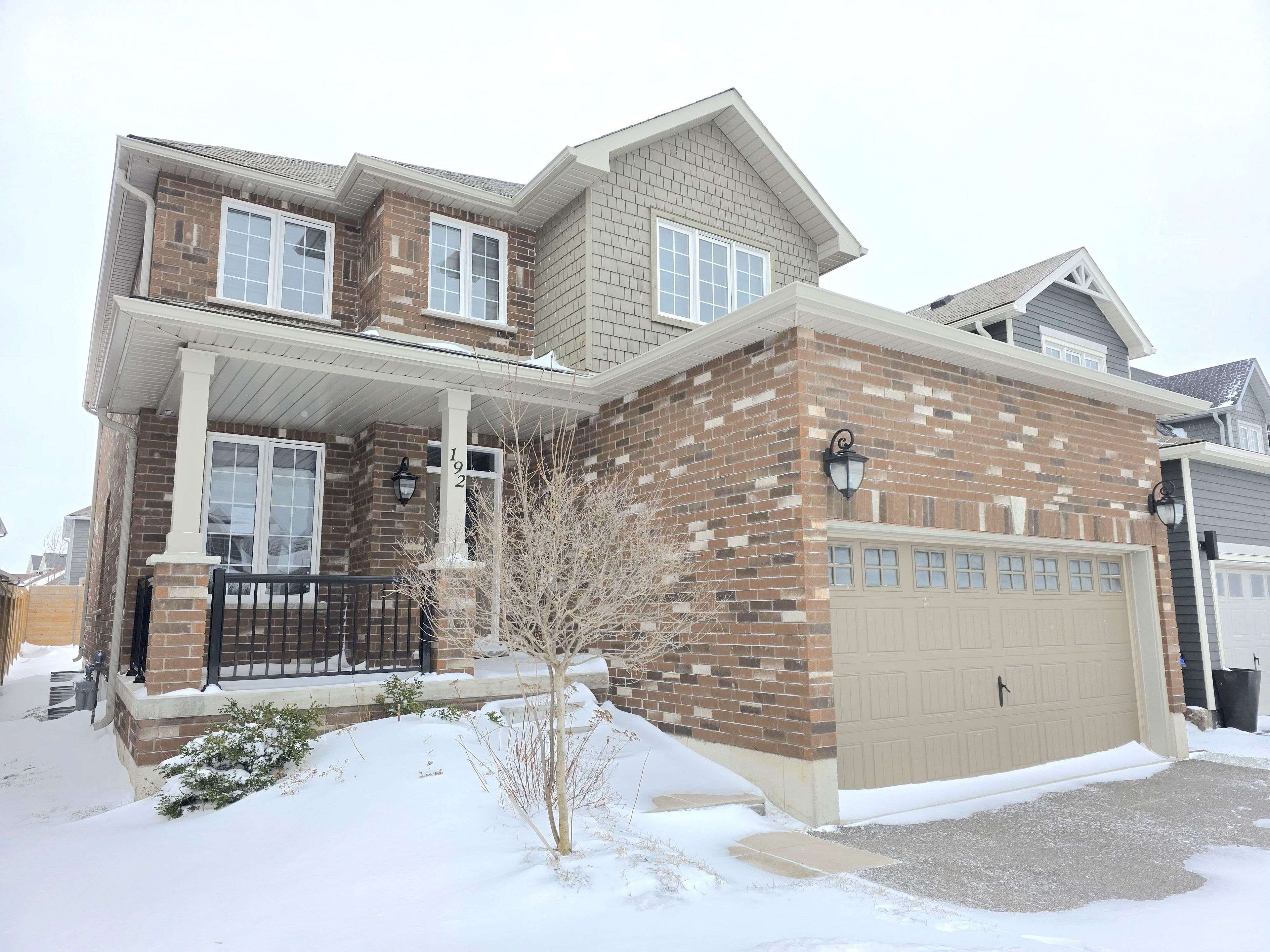 Collingwood, ON L9Y 0Z1,192 Findlay DR