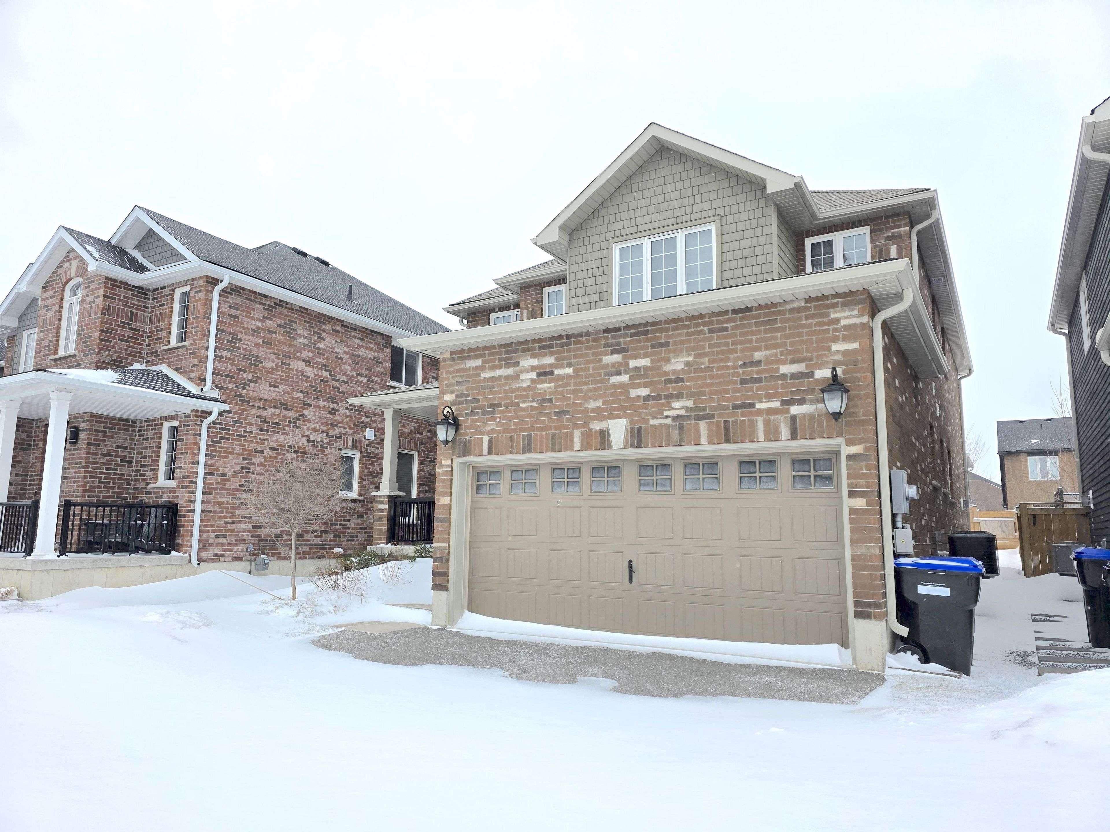 Collingwood, ON L9Y 0Z1,192 Findlay DR