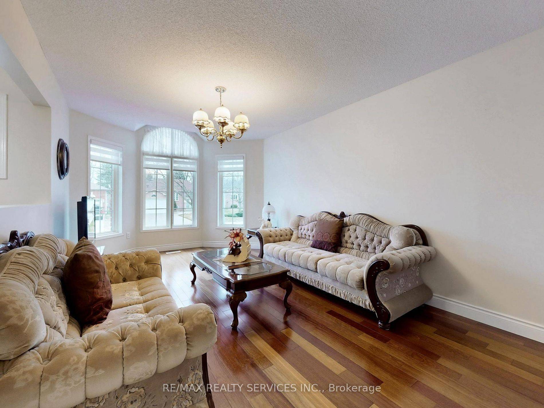 Wasaga Beach, ON L9Z 1M3,10 Bush CRES