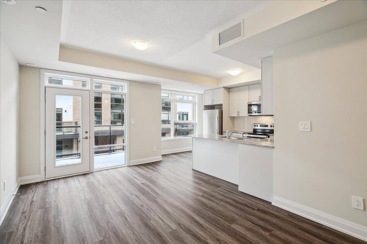 Milton, ON L9T 7E7,1593 ROSE WAY #105